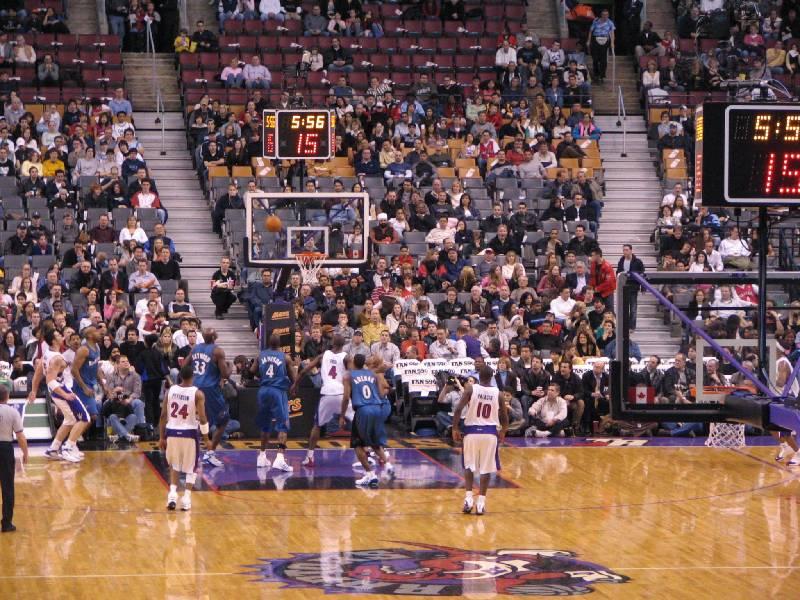 Raptors - 02.04.2005 038.jpg